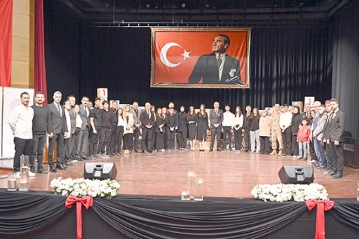 İSTİKLAL MARŞI&rsquo;NIN KABUL&Uuml;N&Uuml;N 104. YIL D&Ouml;N&Uuml;M&Uuml; KUTLANDI