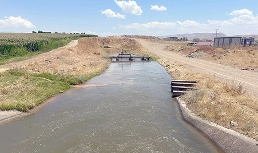 SULAMA KANALLARINA SU VERİLDİ