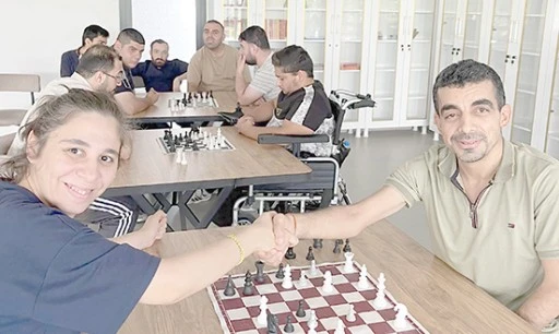 ENGELSİZ YAŞAMIN RENKLERİ DART TAHTASINDA BULUŞTU