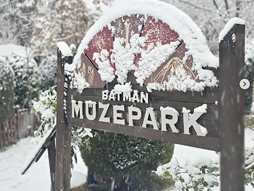 KIŞ MASALI M&Uuml;ZEPARK BEYAZ &Ouml;RT&Uuml;YLE B&Uuml;Y&Uuml;LEDİ!