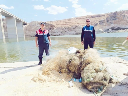 DİCLE NEHRİ&rsquo;NDE KA&Ccedil;AK AVCILIĞA GE&Ccedil;İT YOK