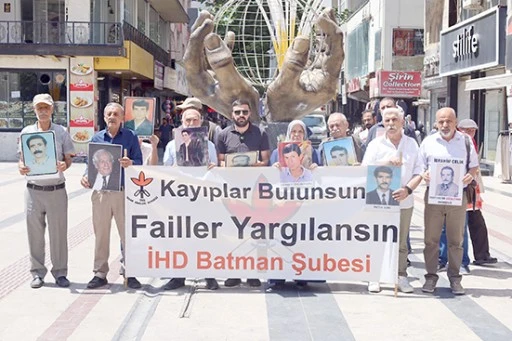 İHD, İBRAHİM VE EDİP &Ccedil;ELİK&rsquo;İN AKIBETİNİ SORDU