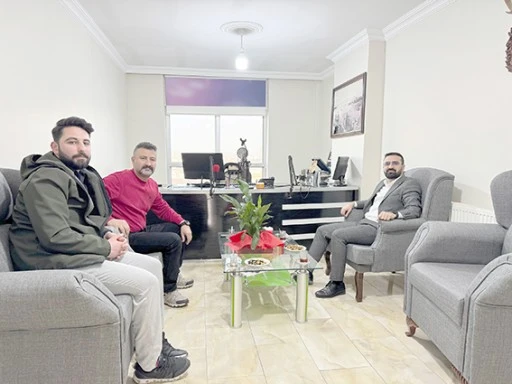 ALTUN&rsquo;DAN K&Uuml;RT&Ccedil;E SE&Ccedil;MELİ DERS KAMPANYASI'NA DESTEK &Ccedil;AĞRISI