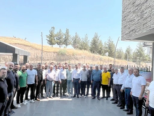 FERDİ KURT, İŞ DÜNYASININ TEMSİLCİLERİYLE BULUŞUYOR