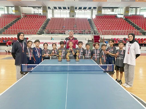 BATMANLI MİNİK RAKETLERDEN B&Uuml;Y&Uuml;K BAŞARI