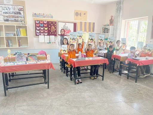 K&Ouml;Y OKULLARINDA KUDUZ FARKINDALIĞI