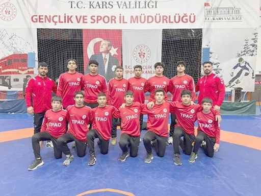 TPAO PETROLSPOR GÜREŞTE KÜRSÜ YAPTI