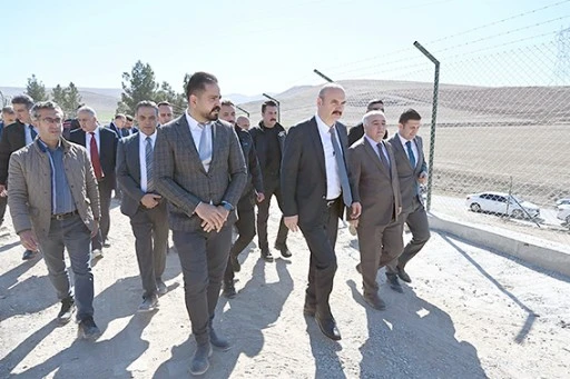 VALİ CANALP, HAYVAN BAKIM MERKEZİNİ İNCELEDİ