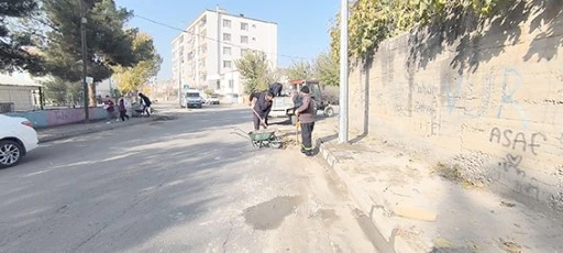 FEN İŞLERİ &Ccedil;ALIŞMALARINI S&Uuml;RD&Uuml;R&Uuml;YOR