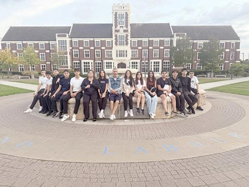 FİNAL&rsquo;İN &Ouml;ĞRENCİLERİ İNGİLTERE YAZ OKULUNDAYDI