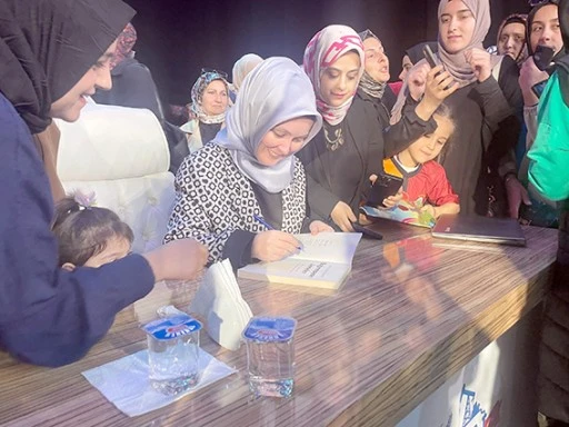 TONGAR, BATMANLI TAKİPÇİLERİYLE BULUŞTU