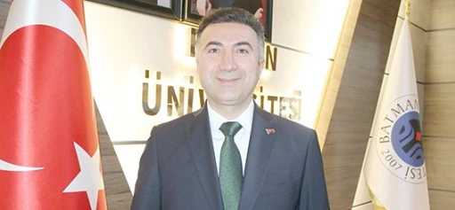 REKT&Ouml;R DEMİR&rsquo;DEN 24 TEMMUZ MESAJI