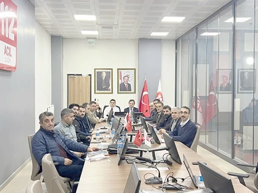 YOĞUN KAR YAĞIŞINA KARŞI KRİZ MASASI OLUŞTURULDU