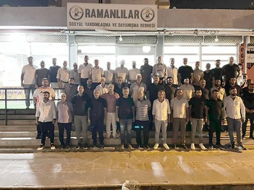 AŞİRETLER, KA&Ccedil;AK YAPILARIN YIKIMINI ELEŞTİRDİ