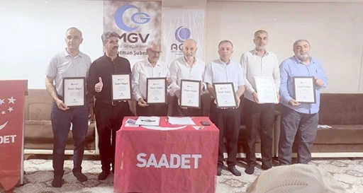 SAADET PARTİSİ İL DİVANINI YAPTI