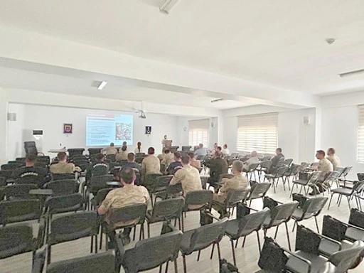 İNSAN KA&Ccedil;AK&Ccedil;ILIĞINA KARŞI TOPLANTI