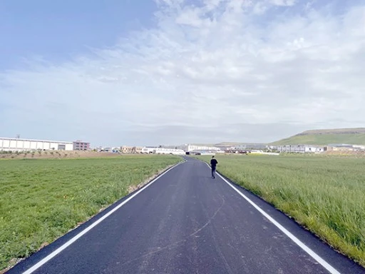 DANALI KÖYÜ OSB BAĞLANTI YOLU SICAK ASFALTLA YENİLENDİ