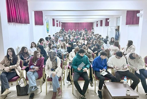 KADINA Y&Ouml;NELİK ŞİDDETLE M&Uuml;CADELE EĞİTİMİ D&Uuml;ZENLENDİ