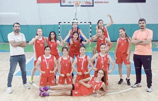 POTANIN PERİLERİ T&Uuml;RKİYE FİNALLERİNDE!