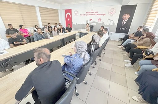 EVLİLİK &Ouml;NCESİ EĞİTİM PROGRAMI D&Uuml;ZENLENDİ