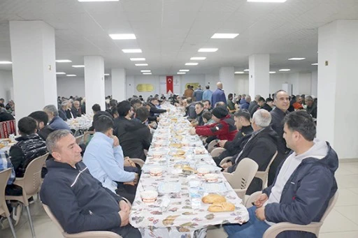 BAYINDIR'DA İFTAR BİR BAŞKA GÜZEL