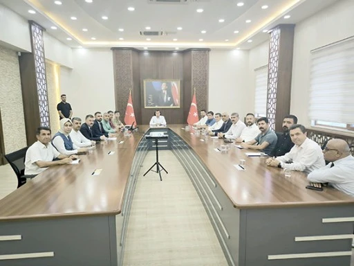 KAYMAKAM B&Ouml;&Ccedil;K&Uuml;N, G&Ouml;REVİNE BAŞLADI