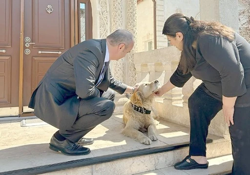 CANALP &Ccedil;İFTİNDEN &Ouml;RNEK DAVRANIŞ