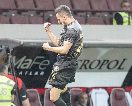 PETROL, 6'DA 6 YAPTI!