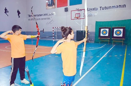 KIŞ SPOR OKULLARI DEVAM EDİYOR