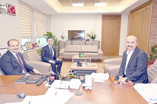 VALİ CANALP’TEN ADALET KOMİSYONU BAŞKANI YILDIRIM’A ZİYARET