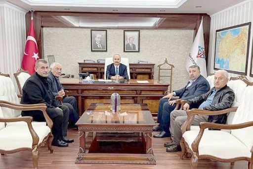 MİNİB&Uuml;S&Ccedil;&Uuml;LER ODASI Y&Ouml;NETİMİ VALİ CANALP&rsquo;I ZİYARET ETTİ