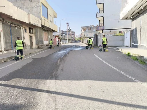 ETKİNLİK SONRASI YOĞUN TEMİZLİK MESAİSİ