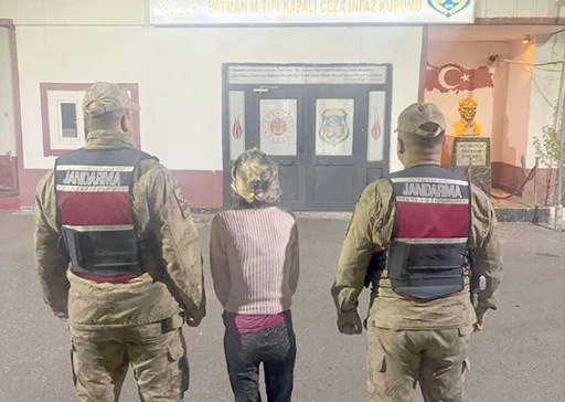 ARANAN ŞAHISLARA Y&Ouml;NELİK OPERASYONLARDA 17 KİŞİ YAKALANDI