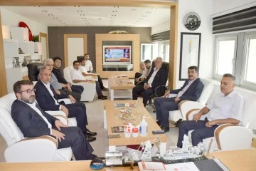 NASIROĞLU&rsquo;NDAN &Ccedil;EŞİTLİ ZİYARETLER