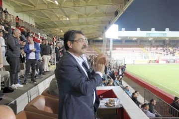 NASIROĞLU, PETROLSPOR MA&Ccedil;INI TAKİP ETTİ