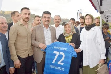 NASIROĞLU, SASON’DA FESTİVALE KATILDI