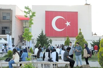 &Ouml;ĞRENCİ SAYILARINDA &Ouml;NEMLİ ARTIŞ