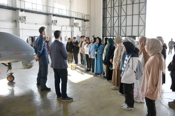 &Ouml;ĞRENCİLER &Uuml;S KOMUTANLIĞINI GEZDİ