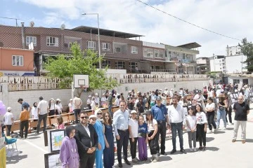 &Ouml;ĞRENCİLERDEN FEN VE RESİM SERGİSİ