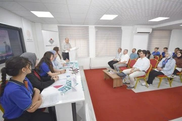 &Ouml;ĞRENCİLERDEN &lsquo;MUSTAFA KUTLU&rsquo; PANELİ