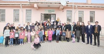 &Ouml;ĞRENCİLERE ANLAMLI ZİYARET