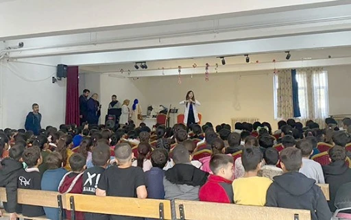 &Ouml;ĞRENCİLERE HİJYEN EĞİTİMİ VERİLDİ