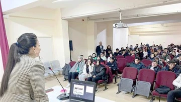 &Ouml;ĞRENCİLERE HIZLI OKUMA EĞİTİMİ VERİLDİ