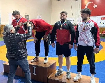 &Ouml;ĞRENCİLERİMİZ DERECEYLE D&Ouml;ND&Uuml;