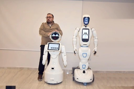&Ouml;ĞRETMENLERE ROBOT EĞİTİMİ VERİLDİ