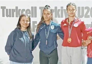 &ldquo;OLİMPİK DENEMEDEN 5 MADALYA İLE D&Ouml;ND&Uuml;K&rdquo;