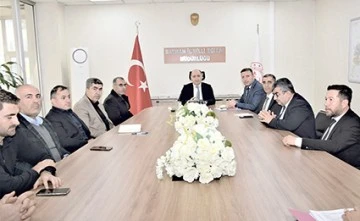 &lsquo;ORTA&Ouml;ĞRETİMDE 10 BİN OKUL-LİSEDEYİZ&rsquo; PROJESİ BİLGİLENDİRME TOPLANTILARI YAPILDI