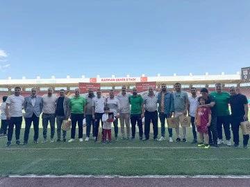 OSMAN SEYREK &lsquo;YILIN ANTREN&Ouml;R&Uuml;&rsquo; SE&Ccedil;İLDİ