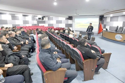 OTOB&Uuml;S ŞOF&Ouml;RLERİNE EĞİTİM