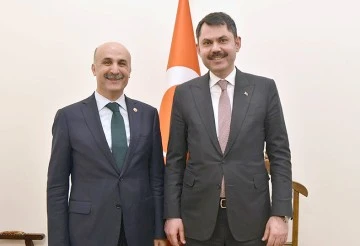 ÖZDEMİR’DEN BAKAN KURUM’A ZİYARET